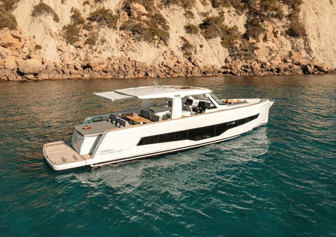 CALEA — 50-59ft luxury yacht charter in Ibiza