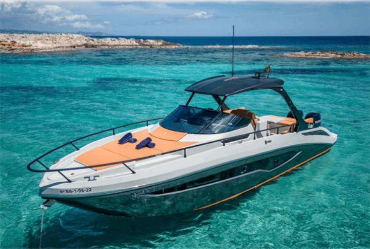 ÉXITO — 30-39ft luxury yacht charter in Ibiza