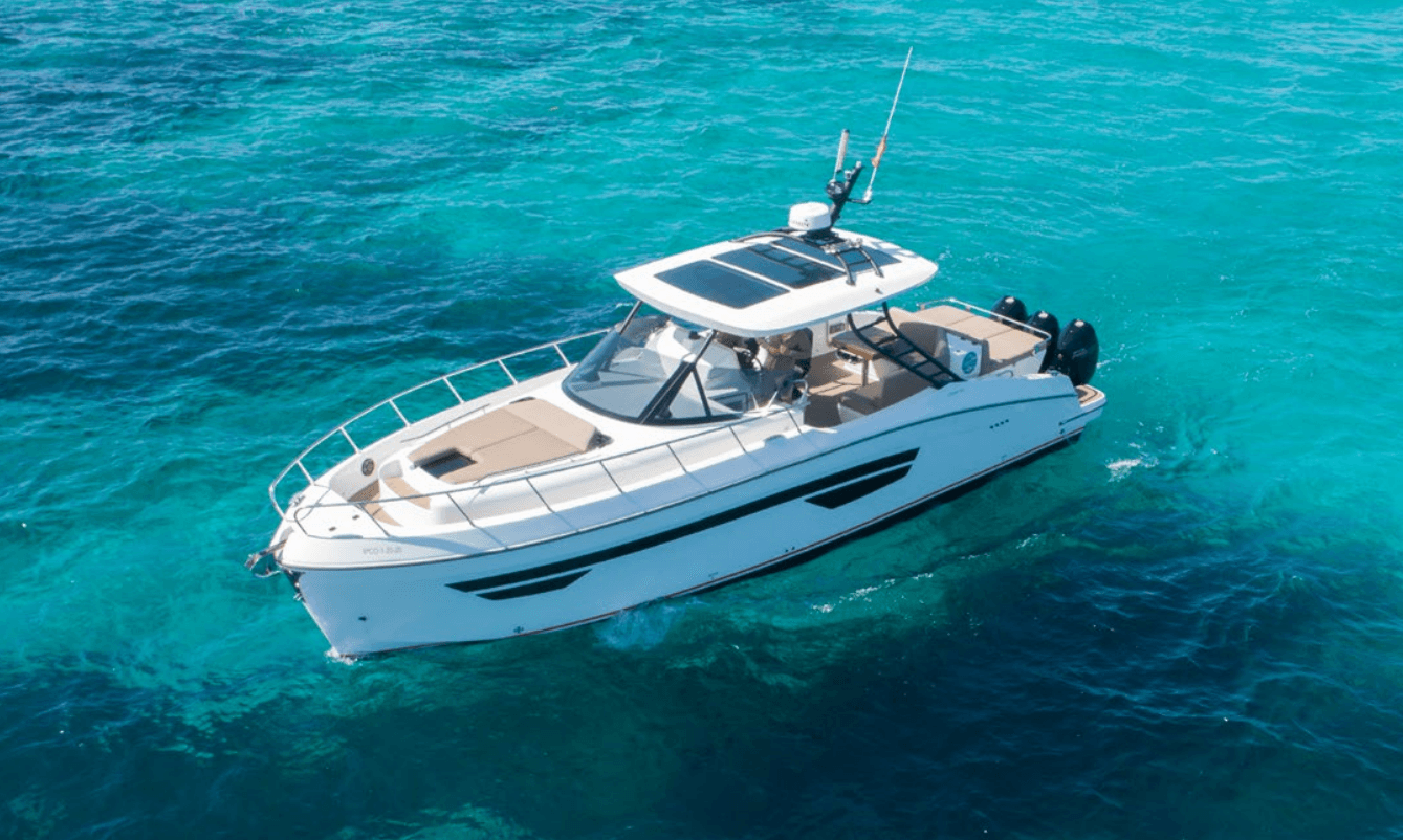 ORYX 379  — 30-39ft luxury yacht charter in Ibiza