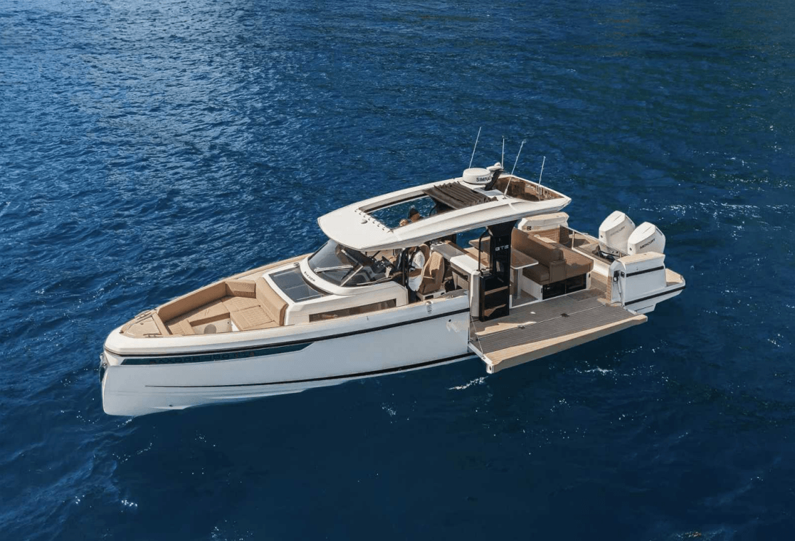 TRUHAN — 40-49ft luxury yacht charter in Ibiza
