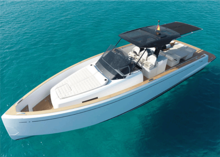 PLAYYACHT
