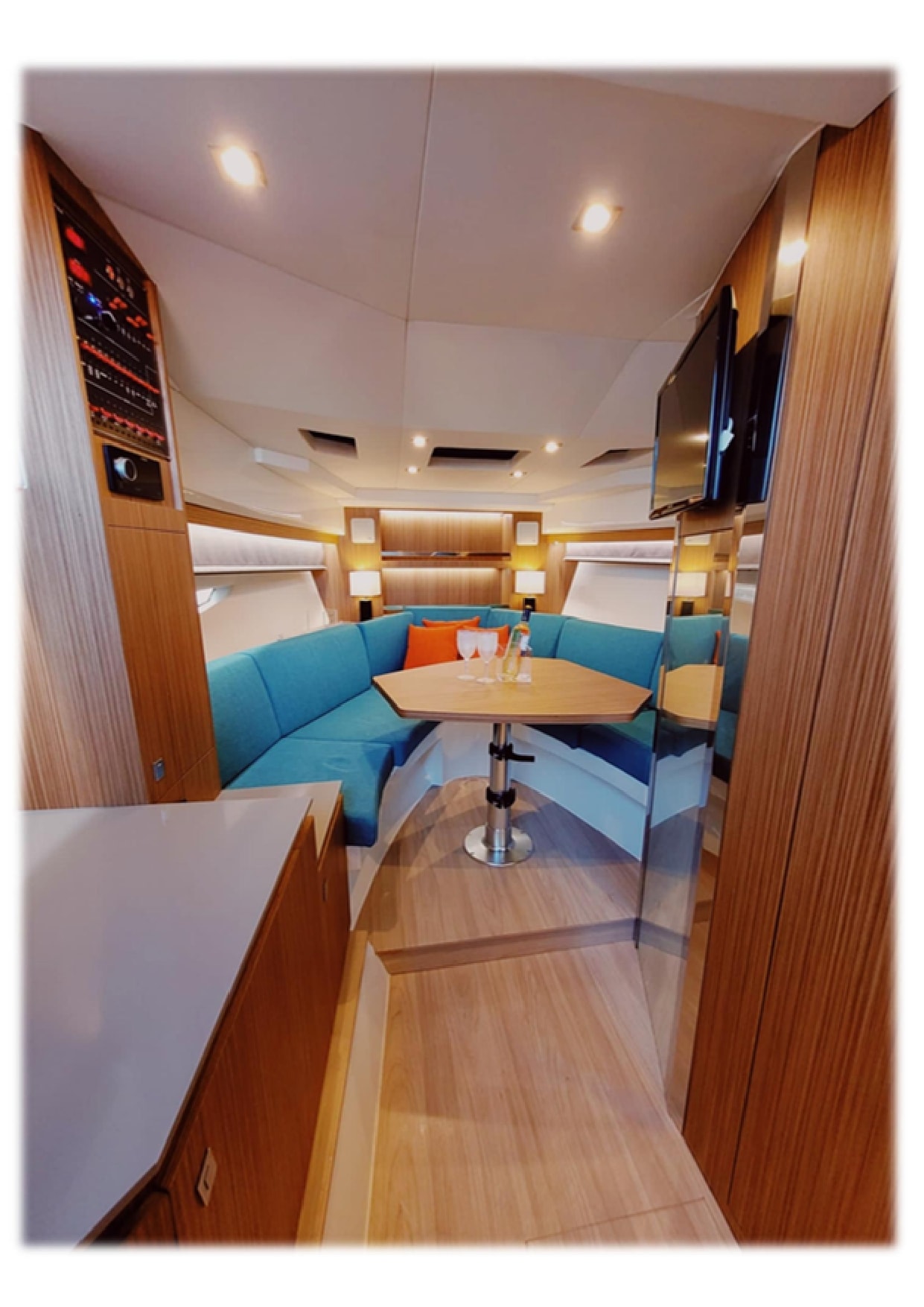 ÉXITO yacht charter Ibiza — photo 8