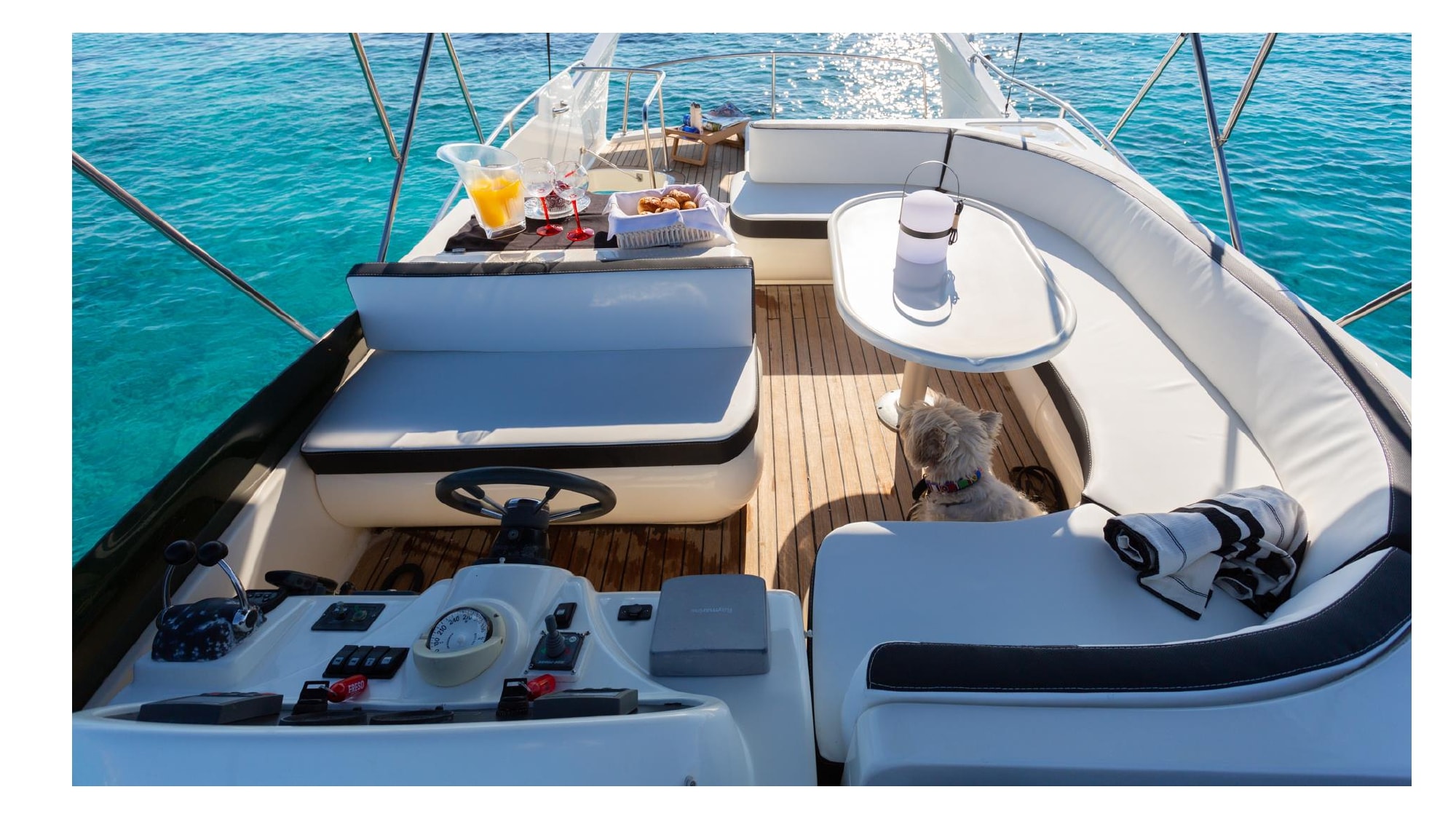 MAJESTIC SKY yacht charter Ibiza — photo 9