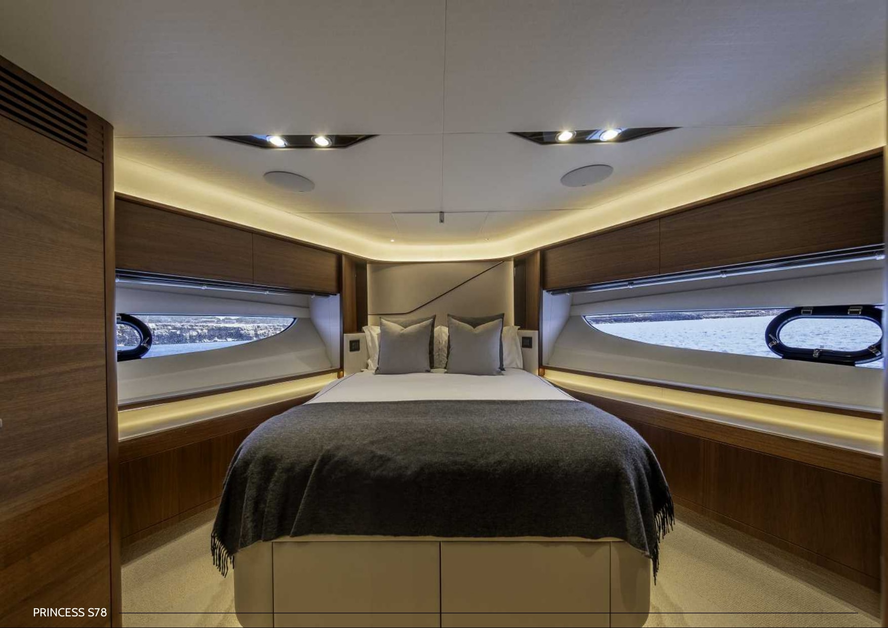 WHY KNOT yacht charter Ibiza — photo 10