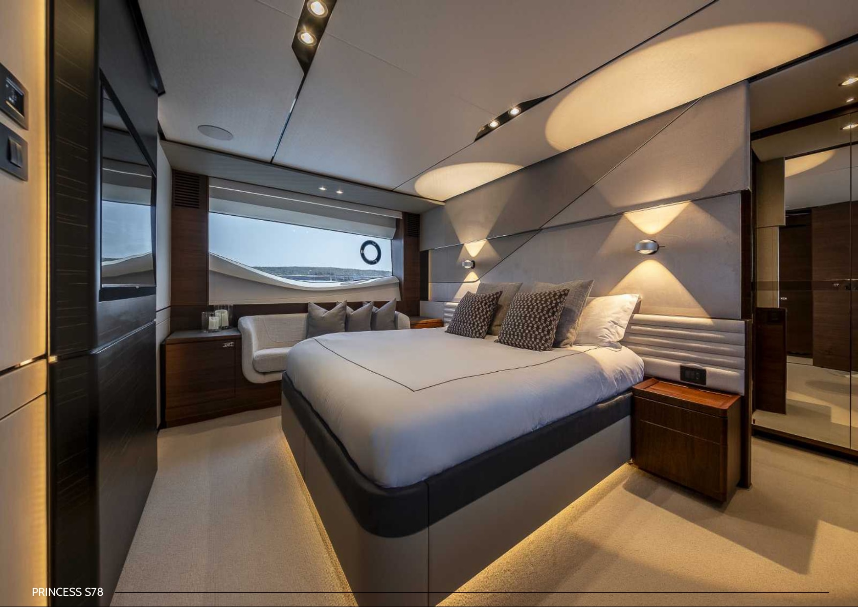 WHY KNOT yacht charter Ibiza — photo 11