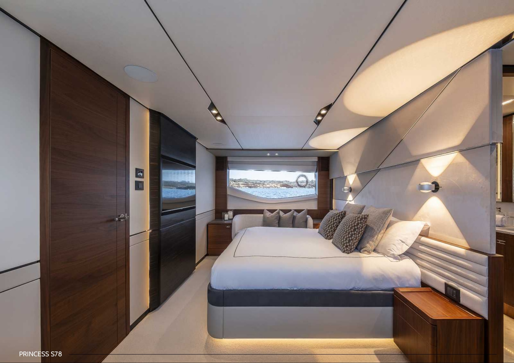 WHY KNOT yacht charter Ibiza — photo 7