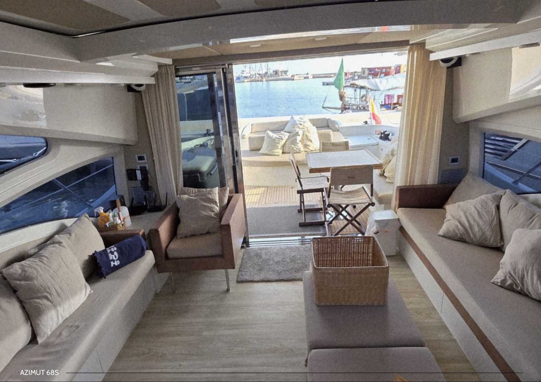 ZIPI ZAPE yacht charter Ibiza — photo 12