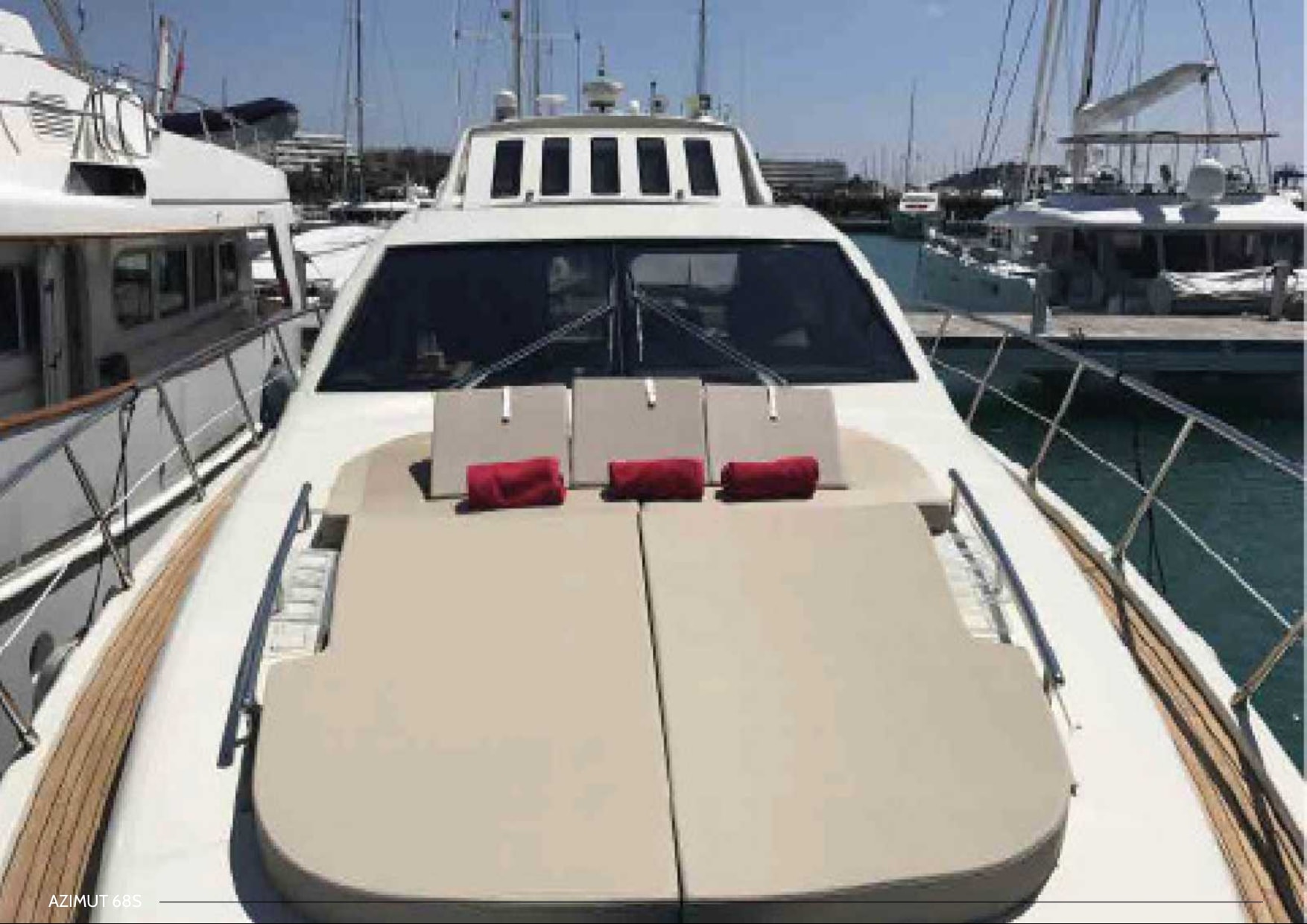 ZIPI ZAPE yacht charter Ibiza — photo 13