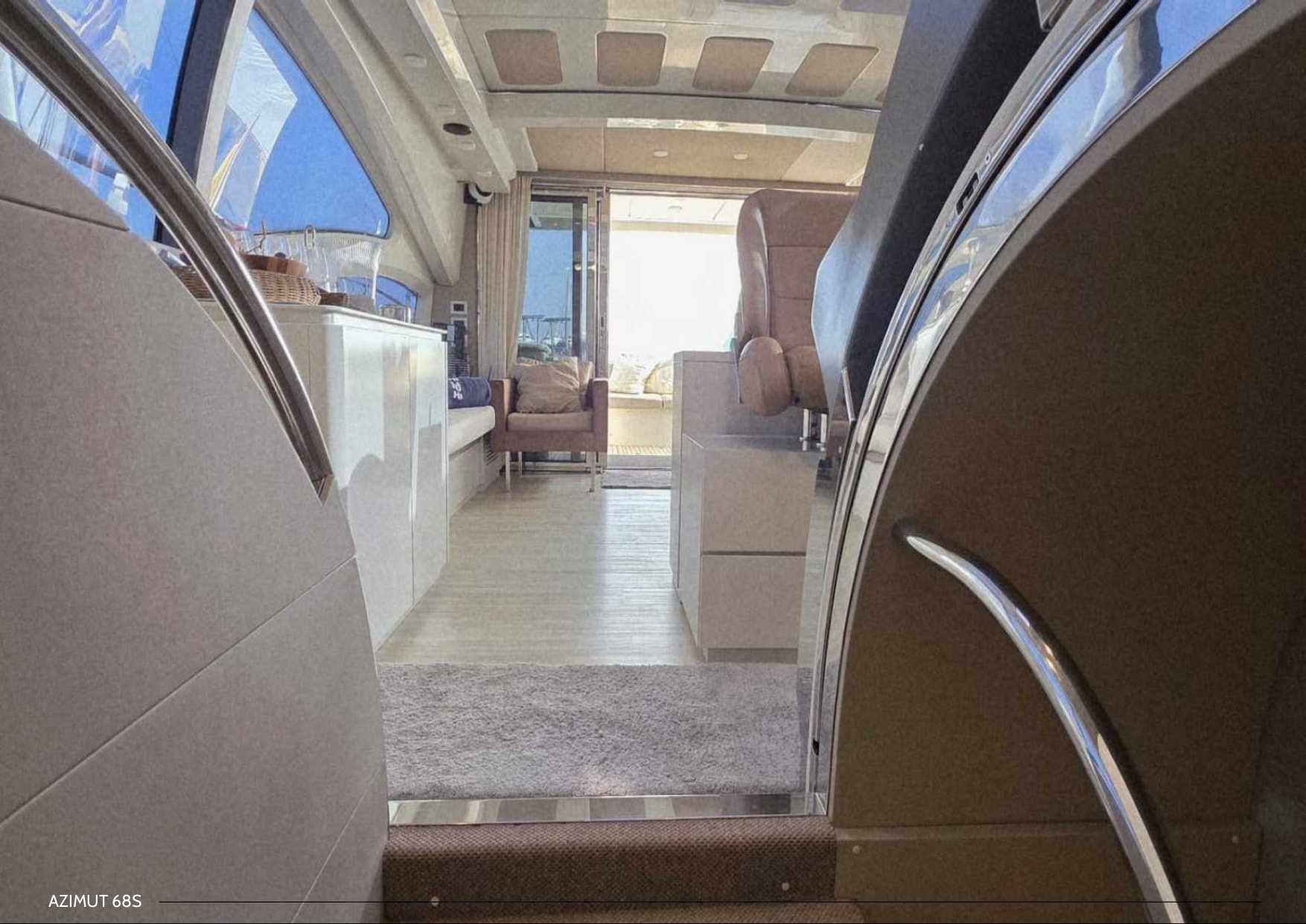 ZIPI ZAPE yacht charter Ibiza — photo 6