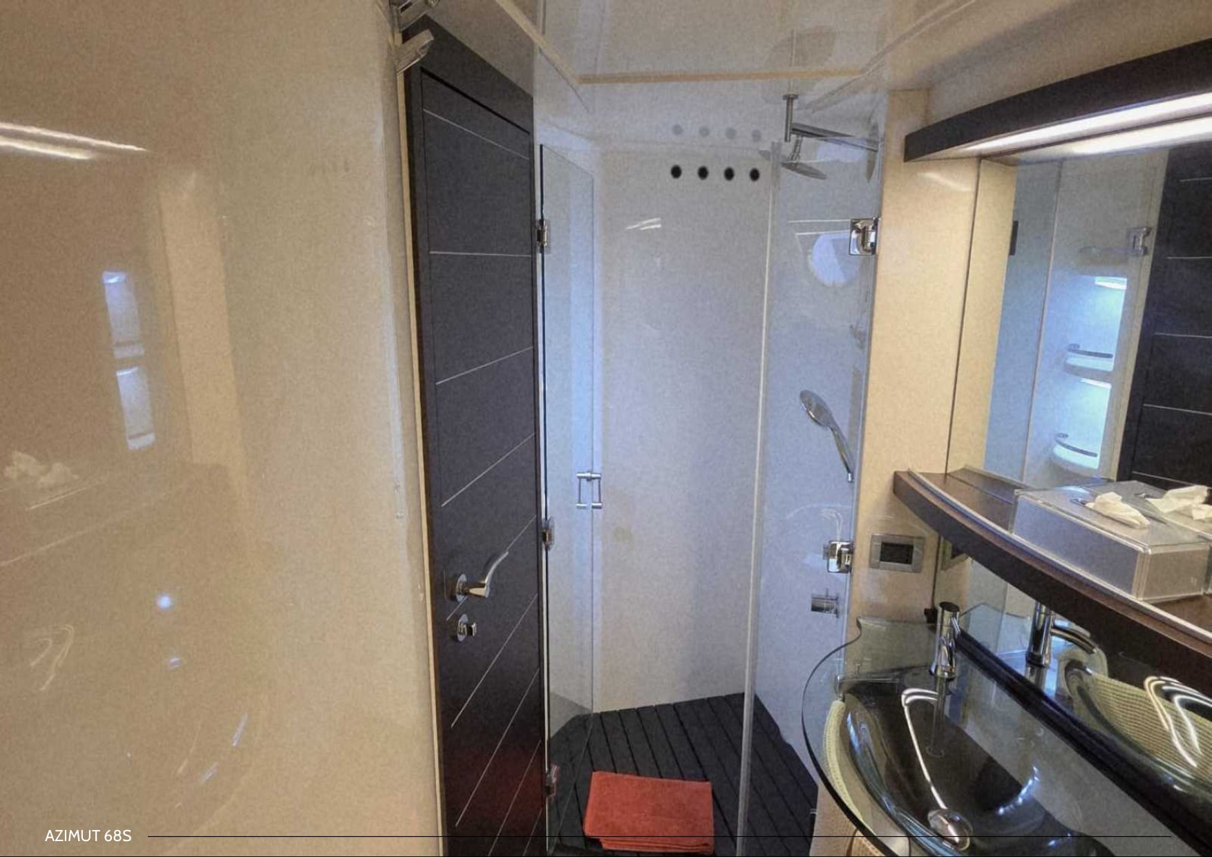 ZIPI ZAPE yacht charter Ibiza — photo 9