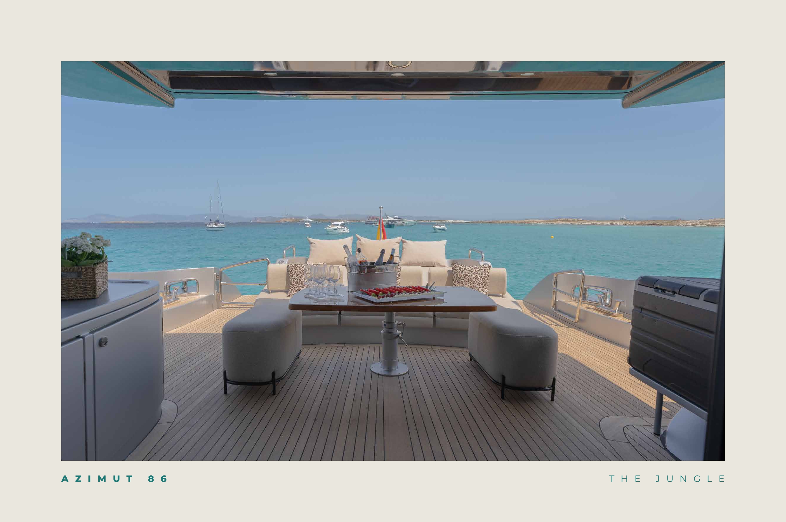 THE JUNGLE yacht charter Ibiza — photo 8