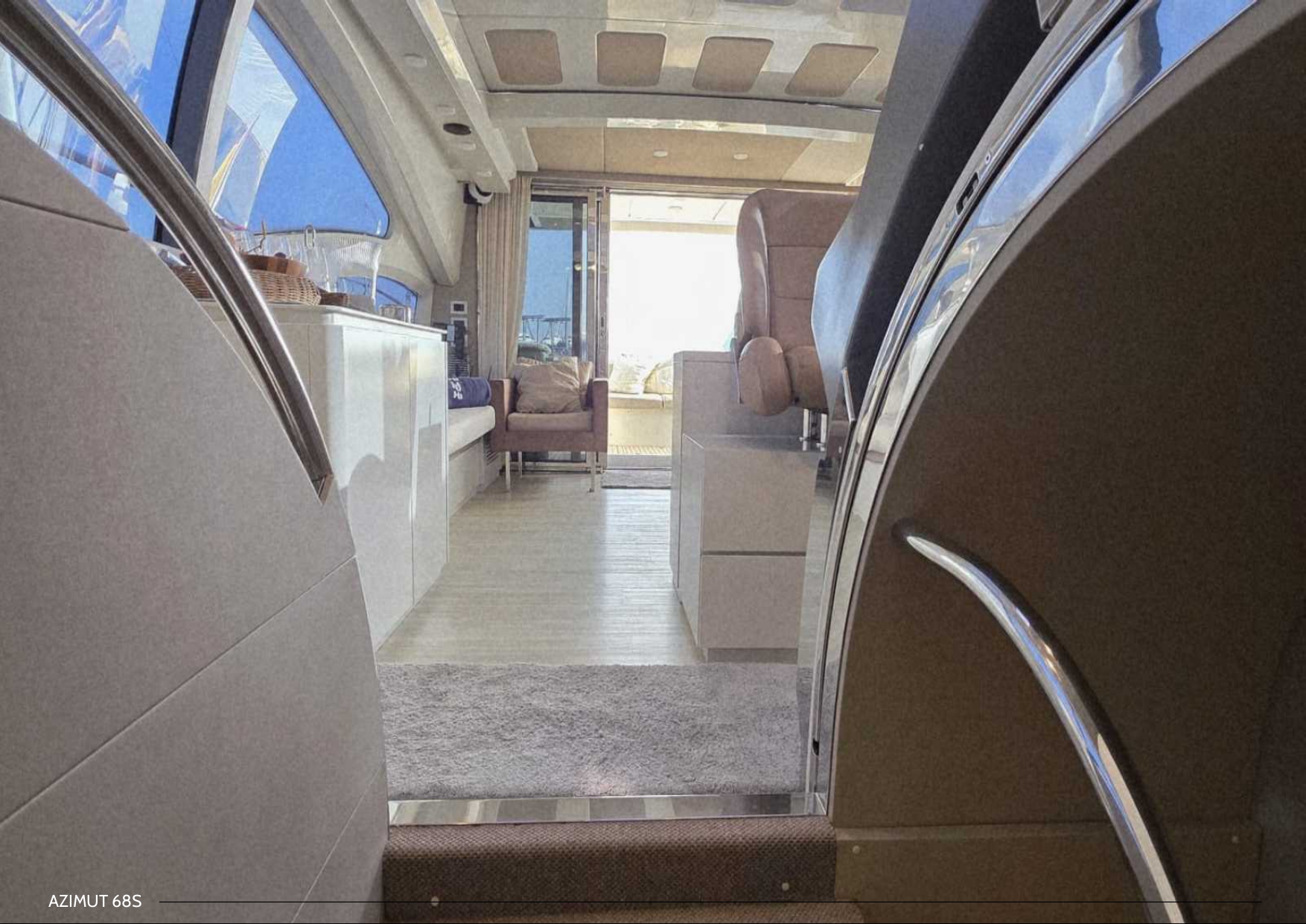 ZIPI ZAPE yacht charter Ibiza — photo 6